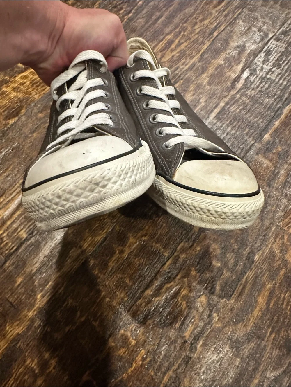 Converse Chuck Taylor Men’s Low-Top Leather Sneakers in Dark Brown - Picture 7 of 10